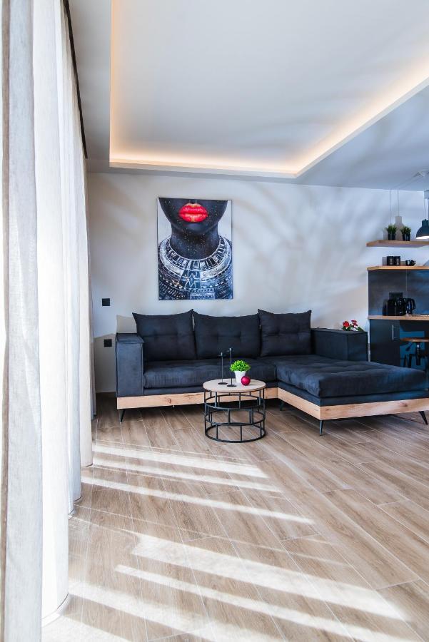 Nuovo Luxury Suite マリア エクステリア 写真